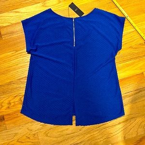 W5 blouse in bright blue